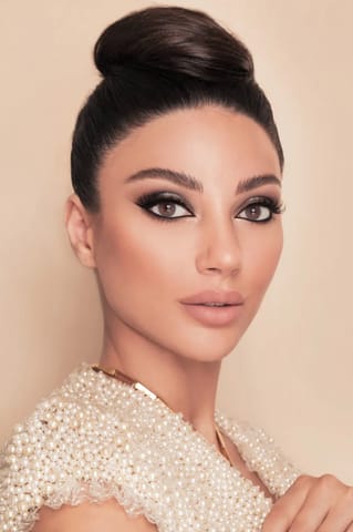 ليندا عدسات لاصقة تجميليه - زيركون